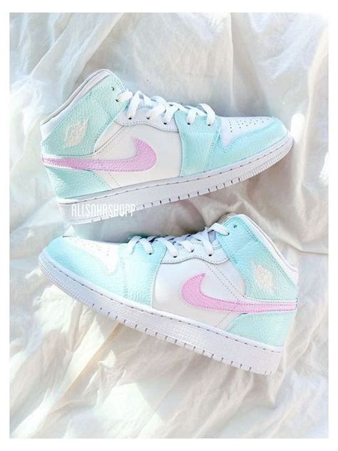 Jordan 1 Pastel In 2021 Cute Nike Shoes Jordan Shoes Girls White