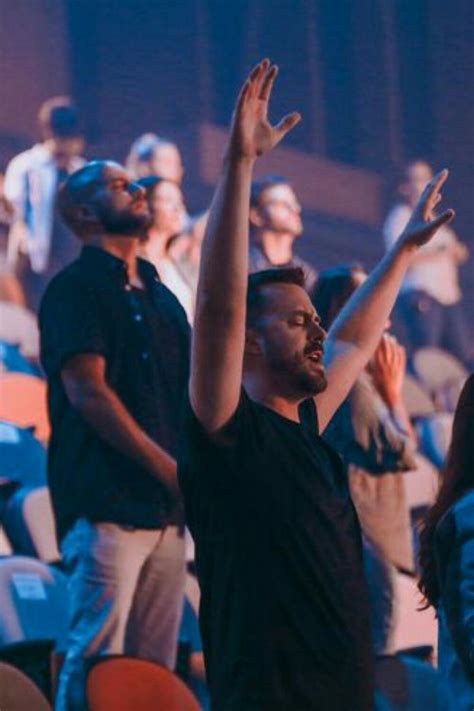 Como Os Cristãos Se Relacionam Com Deus - Como Os Cristãos Se Relacionam Com Deus - FDPLEARN