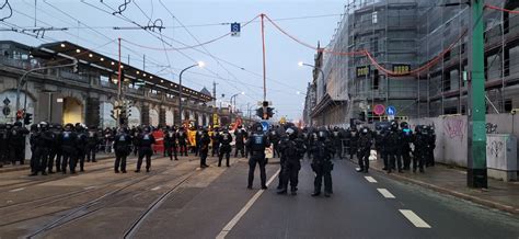 Tobcat On Twitter Rt Schmanle Naziaufmarsch Wird Gleich