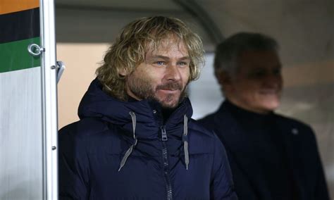 Juve Sui Social C Nedved In Tendenza Il Motivo Ilbianconero