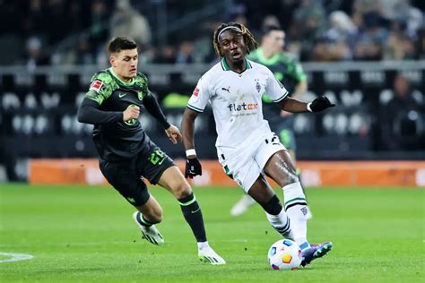 Borussia Mönchengladbach look to Ligue 1 for Manu Koné successor Get