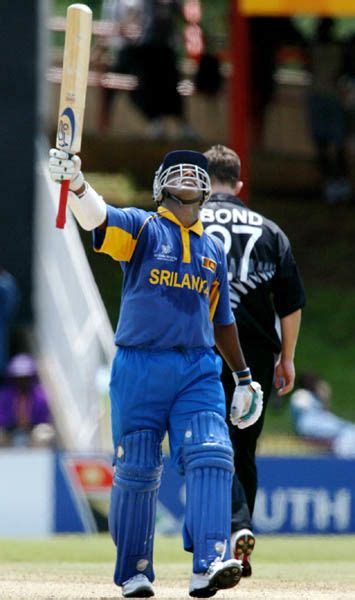 Sanath Jayasuriya Celebrates His Century Against New Zealand At The