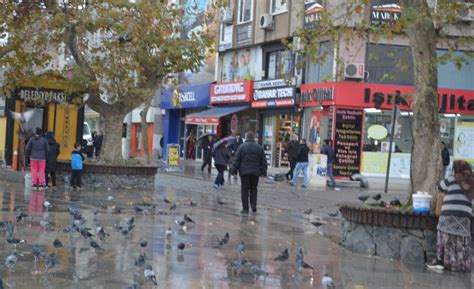 Soğuk Ve Yağışlı Havalar Etkisini Sürdürecek