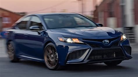 2024 Toyota Camry V6 Review Charis Phaidra