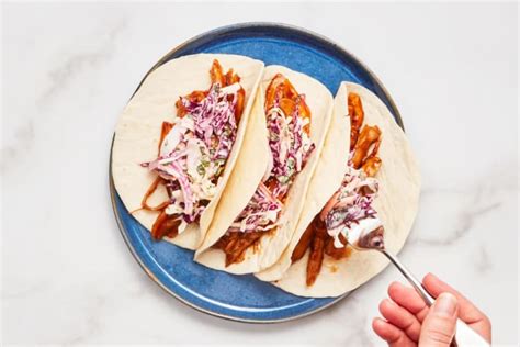 Bbq Pulled Chicken Tacos Recipe Hellofresh