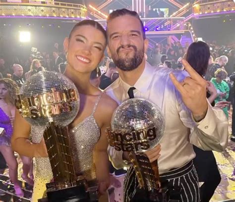 Dancing With The Stars Charli D Amelio And Mark Ballas Crowned Season 31 Champs Michael