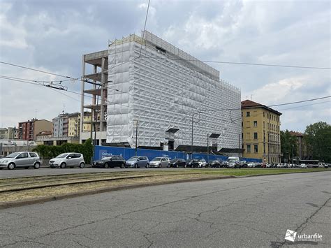 Milano Porta Romana Cantiere Villaggio Olimpico Maggio