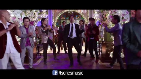 Lut Gaye Tere Mohalle Song Besharam Ranbir Kapoor Pallavi Sharda