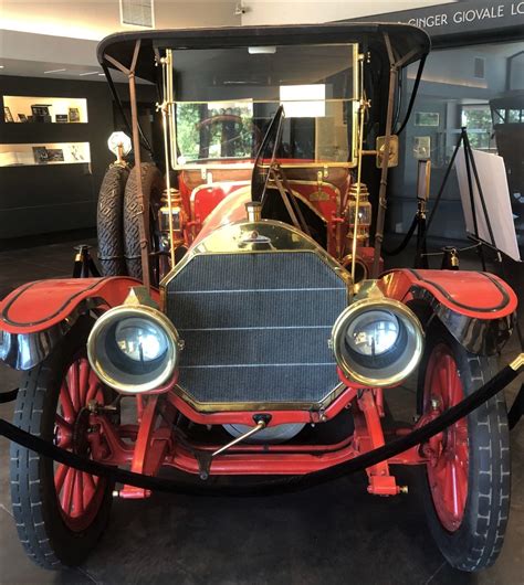 Astronomy and Asphalt: The Stories Behind Lowell’s New Route 66 Tour