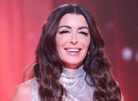 Jenifer Retourne Au Ch Teau De La Star Academy Gros Couac Pour La