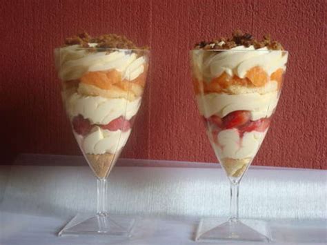 Creme de mascarpone au fruits frais façon crumble Recette Ptitchef