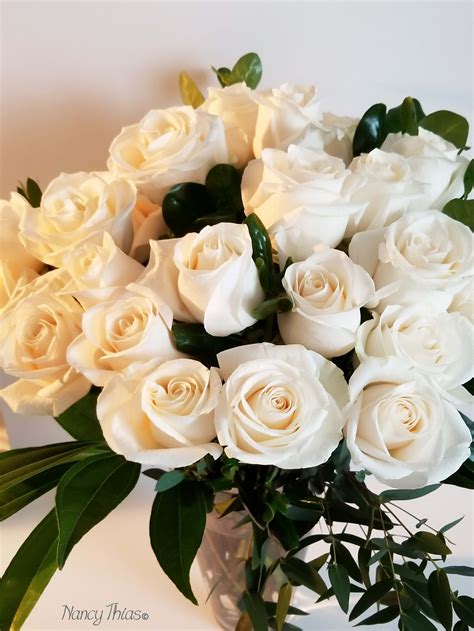 24 Cream Rose Bouquet By Paper Petals