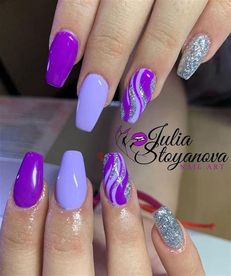 Herbst Gel N Gel Nagel Fallen Nagel Designs In Purple Nail