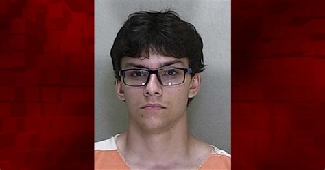 19 Year Old Man Flees From Deputy On I 75 After Running Stop Sign Ocala