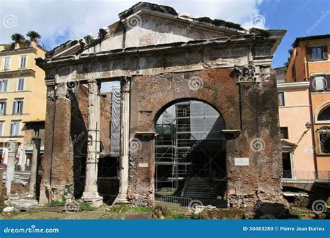 The Porticus Octaviae Portico Of Octavia Portico Di Ottavia Ancient