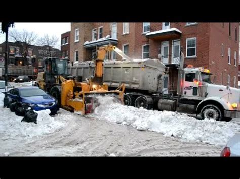 Montreal Snow Removal Operation In Hochelaga Borough Youtube