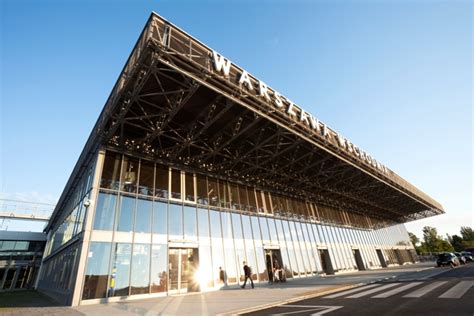 Warszawa Wschodnia Train Station Arrival Warsaw