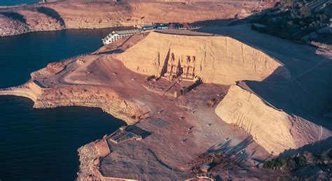 Abu Simbel Temple • Axa Tours