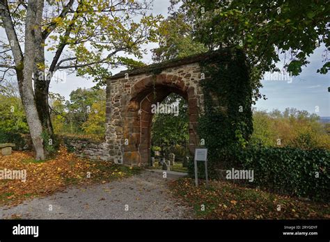 Torbogen Zum Nonnenfriedhof Im Kloster Kirchberg Bei Sulz Am Neckar