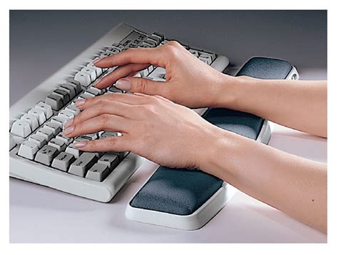 Wr3g Fellowes Adjustable Gel Wrist Rest We Are Ergonomic