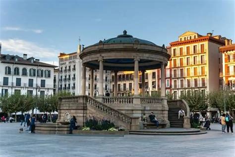 Las Mejores Bibliotecas Infantiles En Pamplona