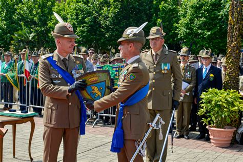 Il Gen Fontana Nuovo Comandante Della Taurinense Associazione