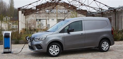 Le Nouveau Renault Kangoo Lu Van Of The Year