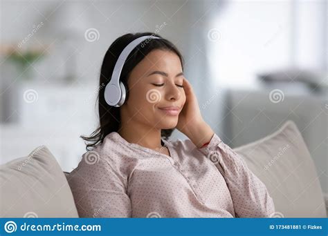 African American Woman In Headphones Enjoy Music Stock Image Image Of