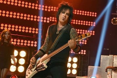 Nikki Sixx Explains Why He Was So Skinny In His Never Before Seen Picture Unearthed By A Mötley