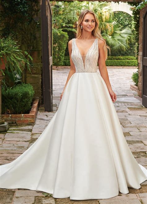 Simple V Neck Wedding Gown Beading Satin A Line Bridal Wedding Dress
