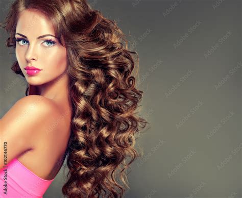 Beautiful Model Brunette With Long Curled Hair Hairstyle Wavy Curls