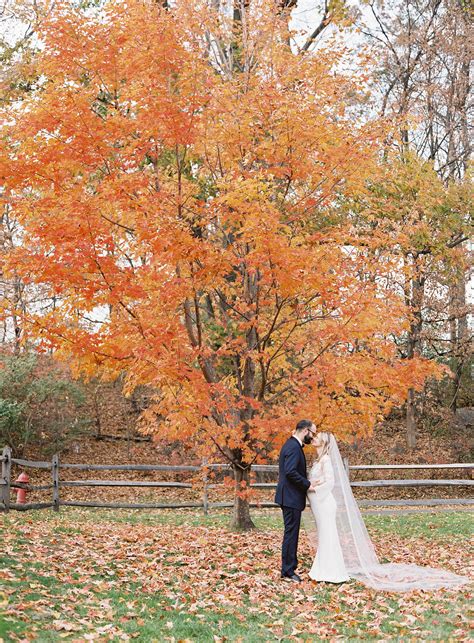 39 Fall Wedding Décor Ideas for a Seasonal Celebration