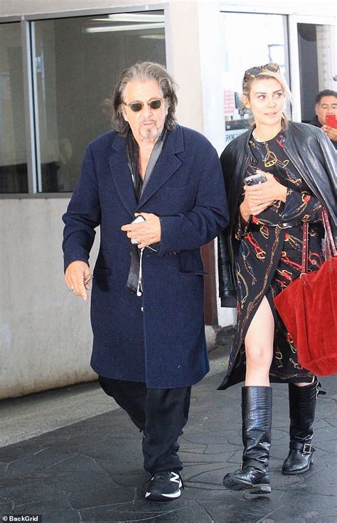 Al Pacino 79 Split From Girlfriend Meital Dohan 40 Over Age Gap Readsector