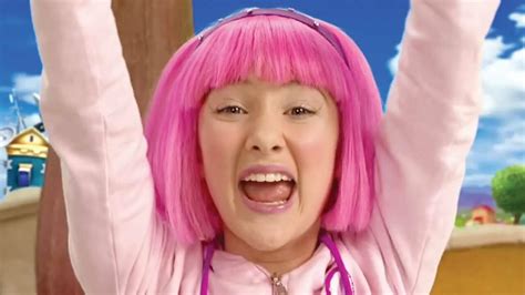 Aos Anos Antes E Depois Da Atriz De Lazytown Impressiona Hot