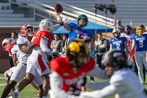 nfl combine invites  full list   players invited  event