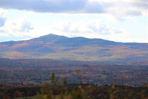 Hike Mount Monadnock This Summer In Southwest Nh Riverhouse By Weekender