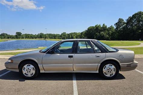 1996 Oldsmobile Cutlass Supreme Review And Ratings Edmunds