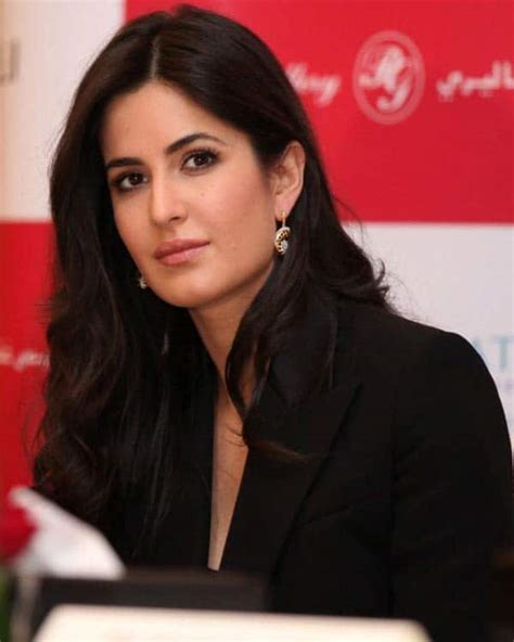 Classify Katrina Kaif Half Indian Half English