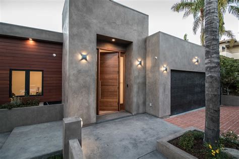 Modern Home Entrance - Modern - Exterior - Los Angeles - by Diditan Group Inc. | Houzz AU