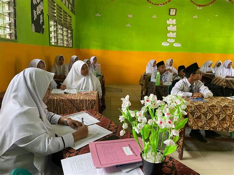 Galeri Man Tapanuli Tengah