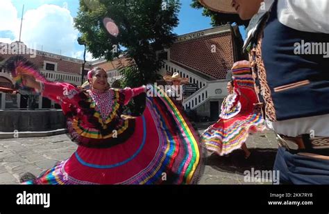 Mexican Folk Dance Mexican Dancers Downtown Puebla Jarabe Tapatio