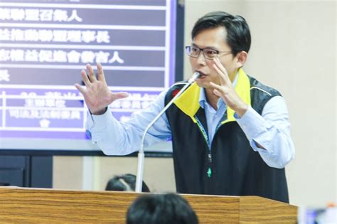 罷免案已過提案門檻 黃國昌：支持婚姻平權立場不變 風傳媒