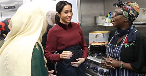 Meghan Markle Reunites With Grenfell Survivors At Hubb Community Kitchen