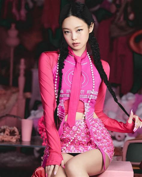 Blackpink Born Pink Album Photobook Scan Pink Version Jennie