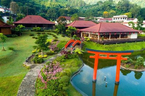 SINDO Hi Lite 7 Tempat Wisata Di Malang Mirip Luar Negeri Tak Perlu