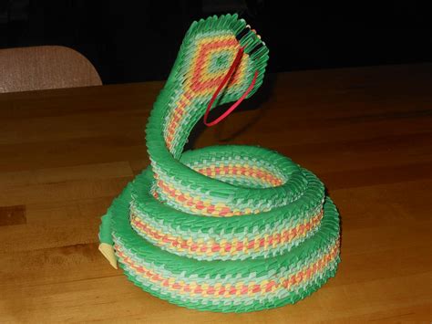 3D Origami Snake by cryatalsbluecat1 on DeviantArt