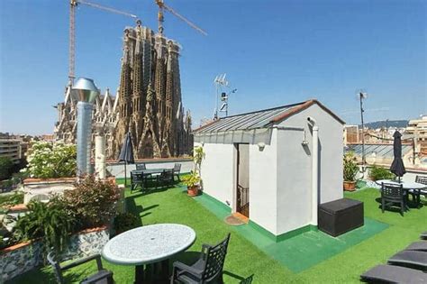 15 BEST Airbnbs In Barcelona 2021 Beach Views Long Term Rooftop Pool