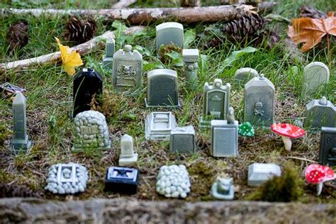 10 Piece Mini Cemetery Or Graveyard Kit For Your Terrarium Or Garden Or