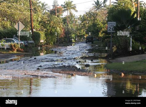 11 March 2011 - Maui, Hawaii - Floodings in Maui, Hawaii. Tsunami waves ...