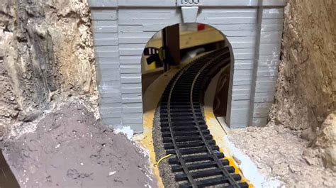 Model train tunnel - Model railroad layouts plansModel railroad layouts plans